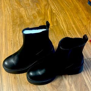 Steve Madden Platform boots